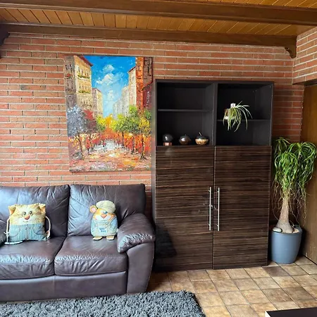 Superior Haus 120 Qm Mit Garten Vakantiehuis *