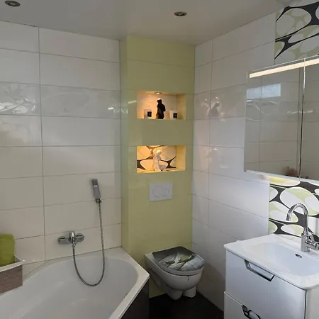 Superior Haus 120 Qm Mit Garten Vakantiehuis *