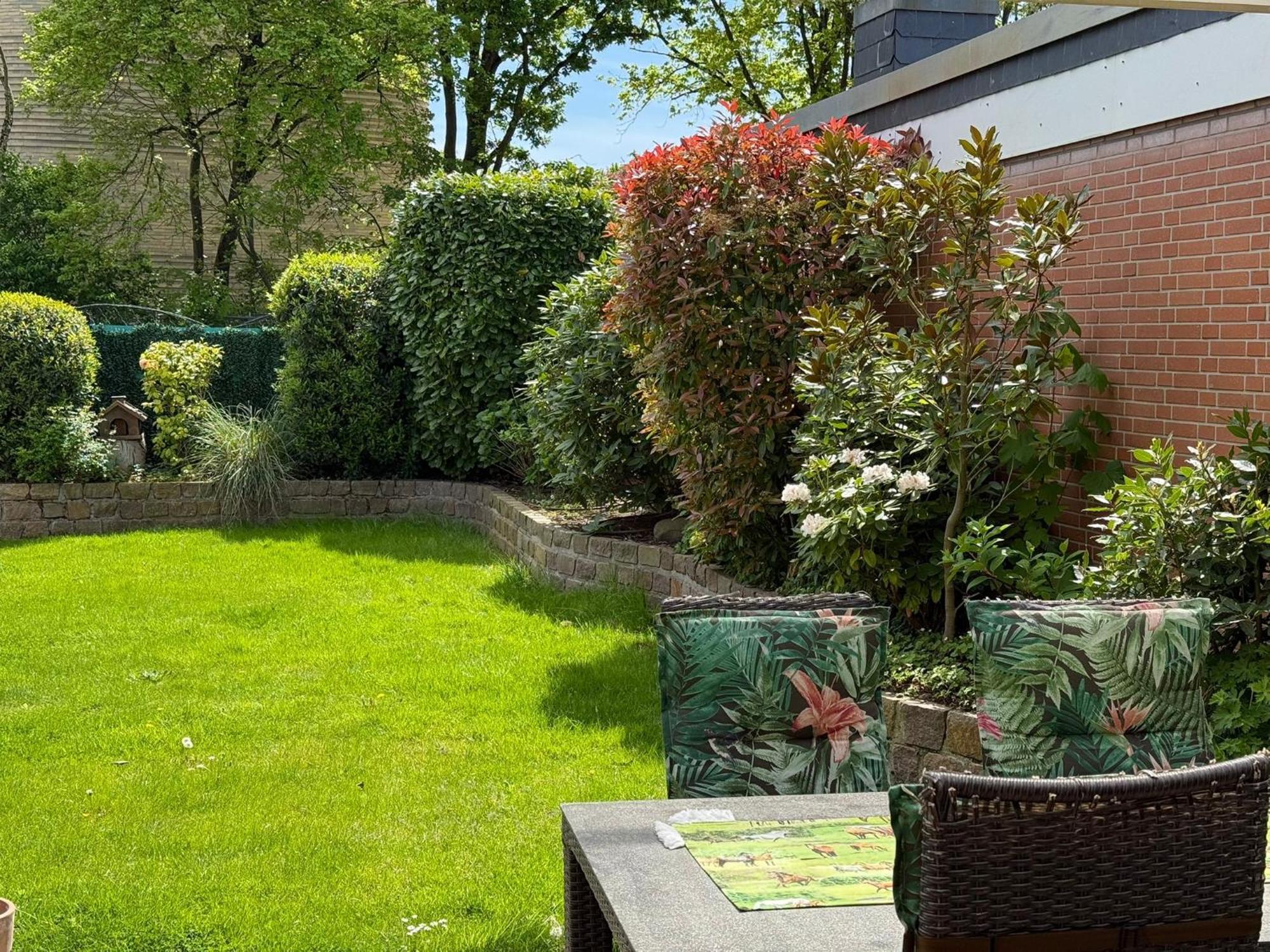 Vakantiehuis Superior Haus 120 Qm Mit Garten Düsseldorf